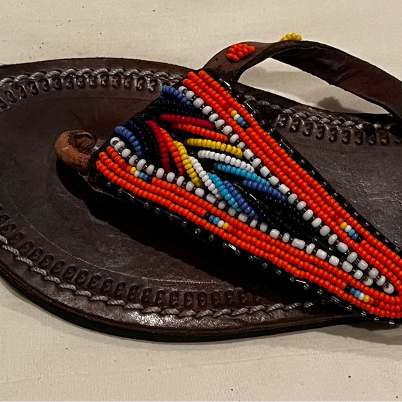 Exquisite & Unique African Leather & Beaded Flip Flops Sandals Sz 40 Multicolor - Picture 6 of 13